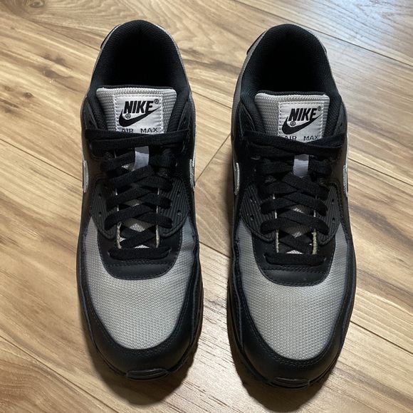 Nike AirMax 90 by Nike I.D. 931902-991 - Picture 2 of 10
